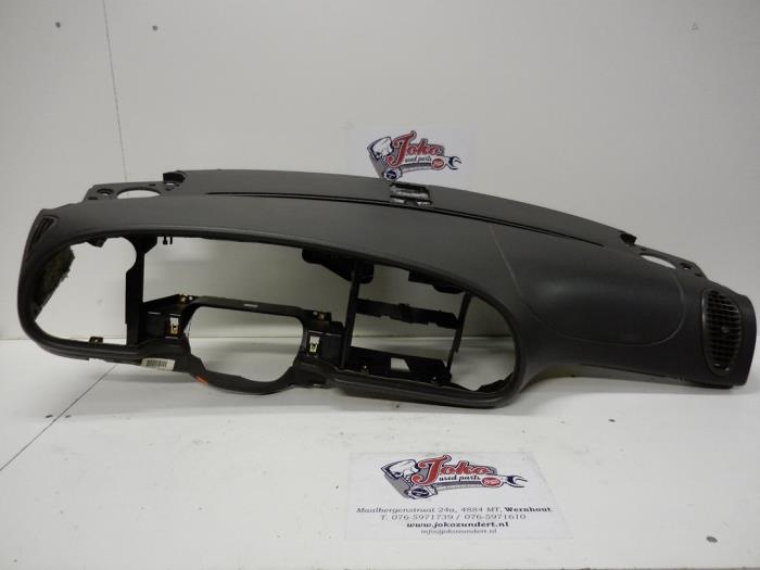 Instrumentbräda från en Saab 9-3 I (YS3D) 2.0t 16V Ecopower 2001