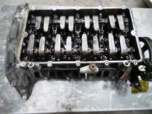 Begagnade Topplock Ford Transit 2.0 TDdi 16V Pris på förfrågan erbjuds av Autodemontage Joko B.V.