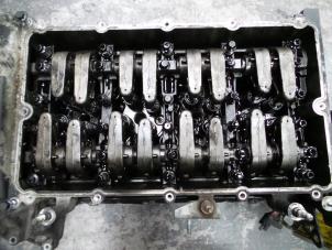 Begagnade Vipparm Ford Transit 2.0 TDdi 16V Pris på förfrågan erbjuds av Autodemontage Joko B.V.