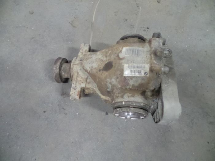 Bakre differential från en BMW 5 serie Touring (E61) 530d 24V 2005
