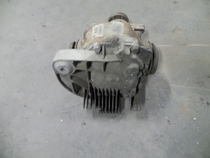 Bakre differential från en BMW 5 serie Touring (E61) 530d 24V 2005