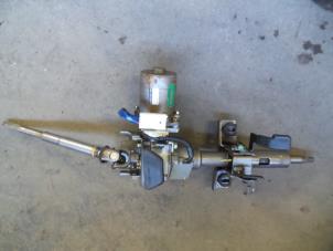 Begagnade Rattstångshölje Daihatsu Cuore (L251/271/276) 1.0 12V DVVT Pris på förfrågan erbjuds av Autodemontage Joko B.V.