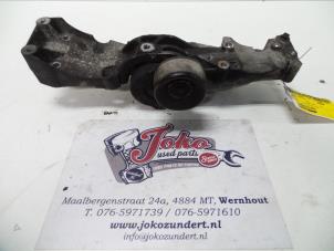 Begagnade Övre fäste, generator Ford Transit 2.4 TDdi 16V Pris på förfrågan erbjuds av Autodemontage Joko B.V.