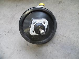 Gebruikte Rembekrachtiger Alfa Romeo GT (937) 2.0 JTS 16V Prijs op aanvraag aangeboden door Autodemontage Joko B.V.