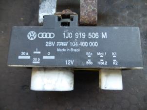 Begagnade Dator, kylning Volkswagen Polo IV (9N1/2/3) 1.2 12V Pris på förfrågan erbjuds av Autodemontage Joko B.V.