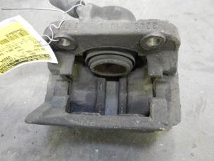 Gebruikte Remklauw (Tang) links-voor Renault Clio II Societe (SB) 1.5 dCi 65 Prijs op aanvraag aangeboden door Autodemontage Joko B.V.