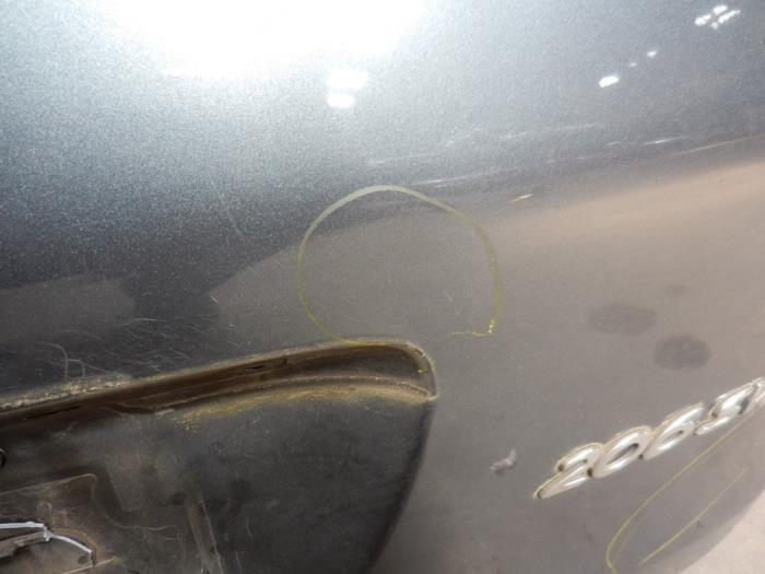 Baklucka från en Peugeot 206 SW (2E/K) 1.4 HDi 2006