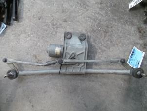 Begagnade Torkarmekanism Ford Puma 1.7 16V Pris på förfrågan erbjuds av Autodemontage Joko B.V.