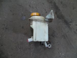 Gebruikte Stuurbekrachtiging Olie Reservoir Fiat Fiorino (225) 1.3 JTD 16V Multijet Prijs op aanvraag aangeboden door Autodemontage Joko B.V.