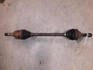 Begagnade Drivaxel, vänster fram Ford Transit 2.0 TDdi 16V 260S Pris på förfrågan erbjuds av Autodemontage Joko B.V.