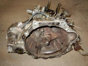Gebruikte Versnellingsbak Toyota Celica (ZZT230/231) 1.8i 16V Prijs op aanvraag aangeboden door Autodemontage Joko B.V.