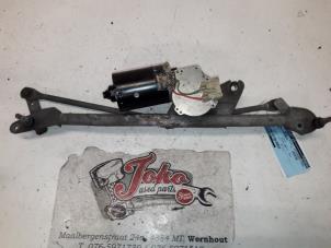 Gebruikte Ruitenwis Mechaniek Peugeot 106 II 1.1 XN,XR,XT,Accent Prijs op aanvraag aangeboden door Autodemontage Joko B.V.