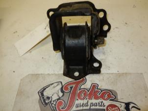 Begagnade Motorfäste Honda CR-V (RD1/3) 2.0i 16V VTEC Pris på förfrågan erbjuds av Autodemontage Joko B.V.