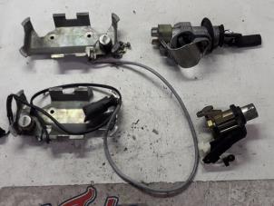 Gebruikte Slotenset Cilinder (compleet) Opel Astra Prijs op aanvraag aangeboden door Autodemontage Joko B.V.