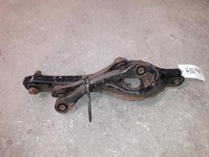 Begagnade Bakre upphängning, vänster Ford Focus 2 Wagon 1.6 TDCi 16V 90 Pris på förfrågan erbjuds av Autodemontage Joko B.V.
