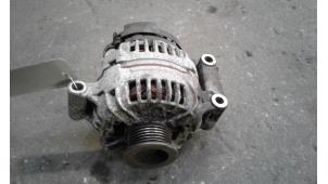 Begagnade Dynamo Ford Transit 2.0 TDdi 16V 300S Pris på förfrågan erbjuds av Autodemontage Joko B.V.