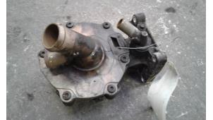 Begagnade Vattenpump Ford Transit 2.0 TDdi 16V 300S Pris på förfrågan erbjuds av Autodemontage Joko B.V.