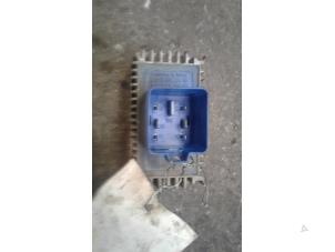 Begagnade Glödstiftsrelä Opel Astra H SW (L35) 1.3 CDTI 16V Ecotec Pris på förfrågan erbjuds av Autodemontage Joko B.V.