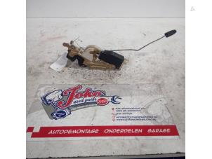 Gebruikte Slotmechaniek Portier 2Deurs links Opel Corsa B (73/78/79) 1.4Si Joy,Sport,GLS Prijs op aanvraag aangeboden door Autodemontage Joko B.V.