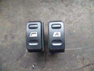 Begagnade Brytare, eldrivna fönster Citroen Xsara Picasso (CH) 1.6 Pris på förfrågan erbjuds av Autodemontage Joko B.V.