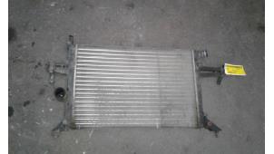 Begagnade Kylare Opel Zafira (F75) 1.6 16V Pris på förfrågan erbjuds av Autodemontage Joko B.V.