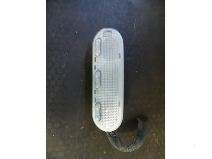 Innerbelysning, fram från en Nissan Qashqai (J10) 1.6 16V 2007