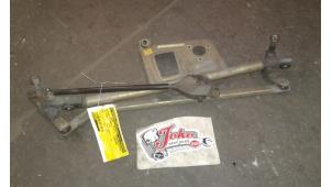 Begagnade Torkarmekanism Alfa Romeo 166 3.0 V6 24V Pris på förfrågan erbjuds av Autodemontage Joko B.V.