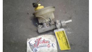 Begagnade Huvudcylinder Seat Cordoba Facelift (6C2/6K2) 1.4 16V Pris på förfrågan erbjuds av Autodemontage Joko B.V.