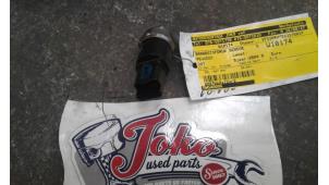 Begagnade Bränsletryckssensor Peugeot 307 (3A/C/D) 2.0 HDi 90 Pris på förfrågan erbjuds av Autodemontage Joko B.V.