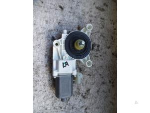 Gebruikte Raammotor Portier Dodge Avenger (JS) 2.0 CRD 16V Prijs op aanvraag aangeboden door Autodemontage Joko B.V.