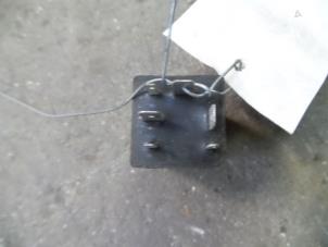 Begagnade Relä Opel Calibra 2.0i Pris på förfrågan erbjuds av Autodemontage Joko B.V.