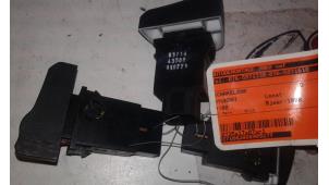 Begagnade Brytare Hyundai H100 Pris på förfrågan erbjuds av Autodemontage Joko B.V.