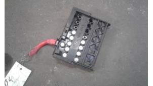 Begagnade Säkringsbox Ford Fusion 1.4 16V Pris på förfrågan erbjuds av Autodemontage Joko B.V.