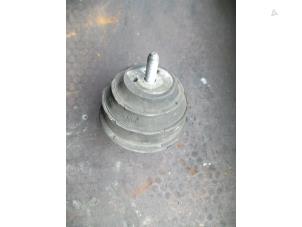 Begagnade Motorfäste BMW 3 serie (E46/2) M3 3.2 24V Pris på förfrågan erbjuds av Autodemontage Joko B.V.