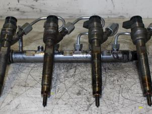 Begagnade Bränslefördelare BMW Diversen Pris € 700,00 Marginaltabell erbjuds av Automotoren Trading b.v.