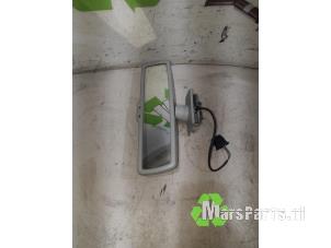 Używane Lusterko wewnetrzne Volkswagen Touran (1T1/T2) 1.4 16V TSI 140 Cena € 25,00 Procedura marży oferowane przez Autodemontagebedrijf De Mars