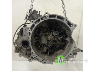 Używane Skrzynia biegów Mazda 5 (CR19) 1.8i 16V Cena € 300,00 Procedura marży oferowane przez Autodemontagebedrijf De Mars