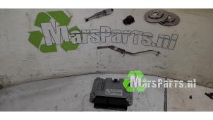 Używane Komputer sterowania silnika Volkswagen Polo IV (9N1/2/3) 1.4 TDI 70 Cena € 22,50 Procedura marży oferowane przez Autodemontagebedrijf De Mars