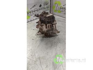 Begagnade Dynamo Kia Cee'd (EDB5) 1.6 CRDi 16V Pris € 25,00 Marginaltabell erbjuds av Autodemontagebedrijf De Mars