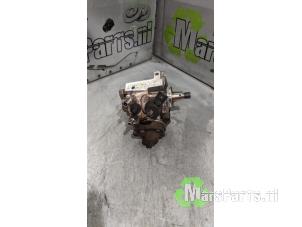 Używane Mechaniczna pompa paliwa Peugeot Partner (GC/GF/GG/GJ/GK) 1.6 HDI 90 Cena € 72,00 Procedura marży oferowane przez Autodemontagebedrijf De Mars