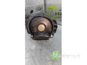 Używane Licznik kilometrów KM Peugeot 108 1.0 12V VVT-i Cena € 36,00 Procedura marży oferowane przez Autodemontagebedrijf De Mars
