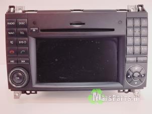 Gebrauchte Navigeringssystem Mercedes Sprinter 3,5t (906.63) 310 CDI 16V Preis € 360,00 Margenregelung angeboten von Autodemontagebedrijf De Mars