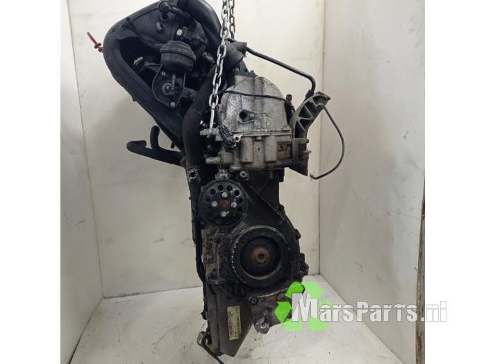 Motor van een Mercedes-Benz A (W169) 1.7 A-180 2010