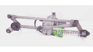 Begagnade Torkarmotor + mekanism Toyota Avensis Wagon (T27) 1.8 16V VVT-i Pris € 60,00 Marginaltabell erbjuds av Autodemontagebedrijf De Mars