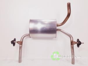 Używane Tlumik koncowy Peugeot 2008 (UD/UK/UR/US/UX) 1.2 VTi 12V PureTech 130 Cena € 175,00 Procedura marży oferowane przez Autodemontagebedrijf De Mars