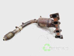 Gebruikte Uitlaatspruitstuk + katalysator Ford Ka II 1.2 Prijs € 162,00 Margeregeling aangeboden door Autodemontagebedrijf De Mars
