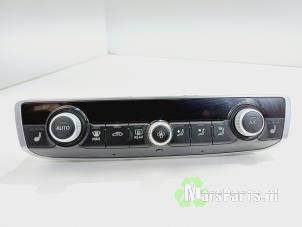 Używane Panel sterowania nagrzewnicy Audi A3 Sportback (8VA/8VF) 1.5 35 TFSI 16V Cena € 112,50 Procedura marży oferowane przez Autodemontagebedrijf De Mars