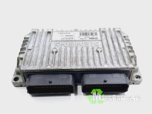 Używane Sterownik skrzyni automatycznej Renault Modus/Grand Modus (JP) 1.6 16V Cena € 90,00 Procedura marży oferowane przez Autodemontagebedrijf De Mars