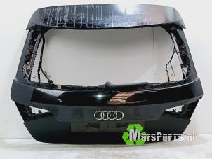 Używane Tylna klapa Audi A3 Sportback (8VA/8VF) 1.6 TDI 16V Cena € 100,00 Procedura marży oferowane przez Autodemontagebedrijf De Mars