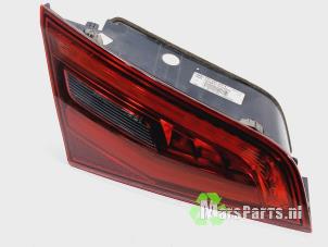 Używane Tylne swiatlo pozycyjne prawe Audi A3 Sportback (8VA/8VF) 1.6 TDI 16V Cena € 40,00 Procedura marży oferowane przez Autodemontagebedrijf De Mars